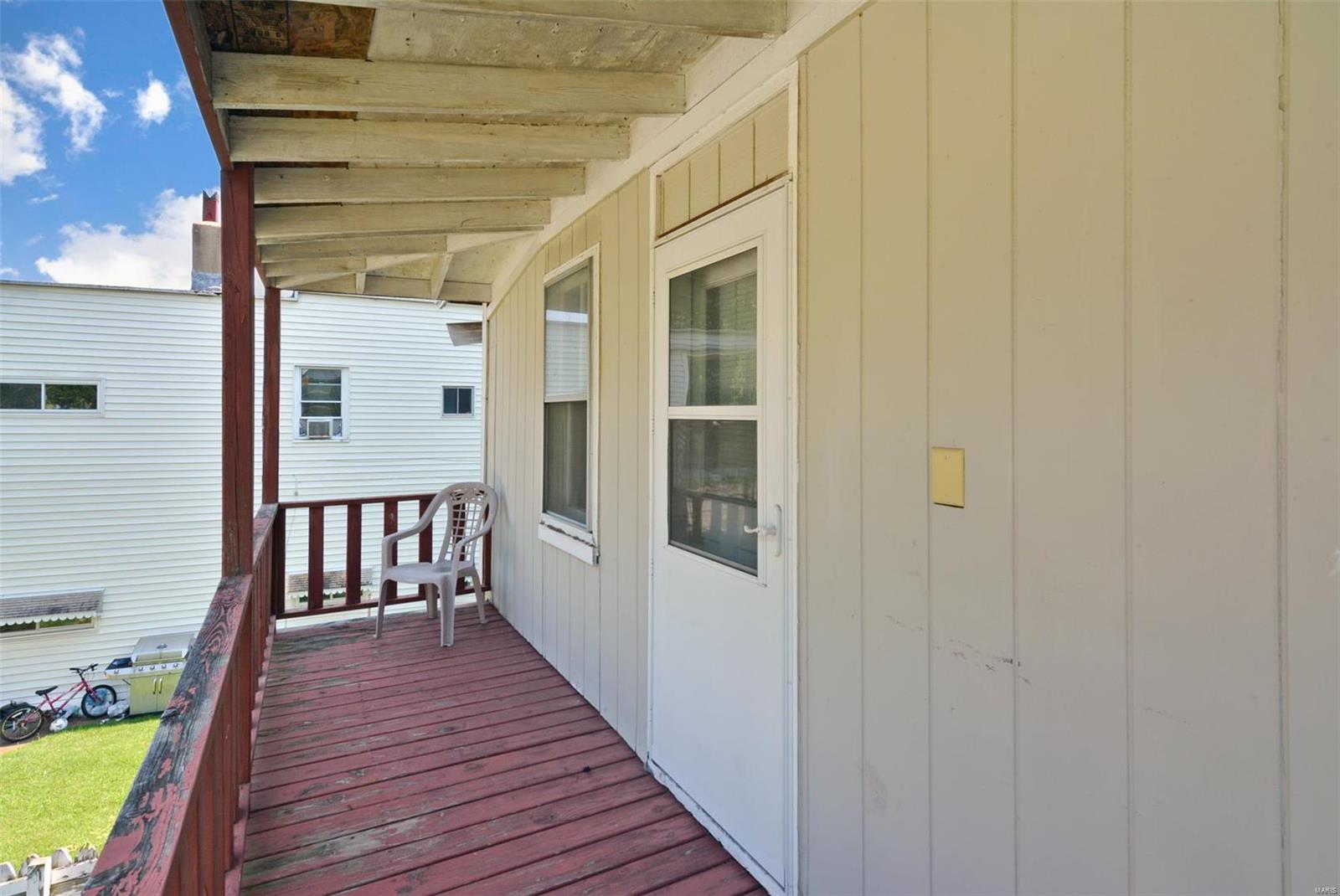 807 Military Road St. Louis, MO 63125 - Photo 19 of 29 Gallery Image 19