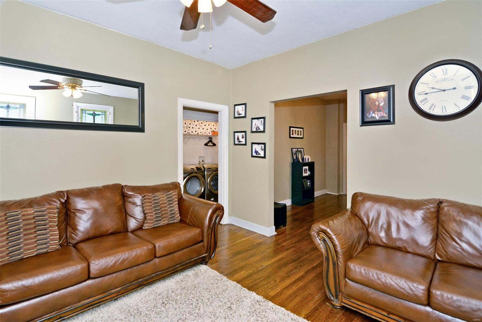 807 Military Road St. Louis, MO 63125 - Photo 4 of 29 Gallery Image 4