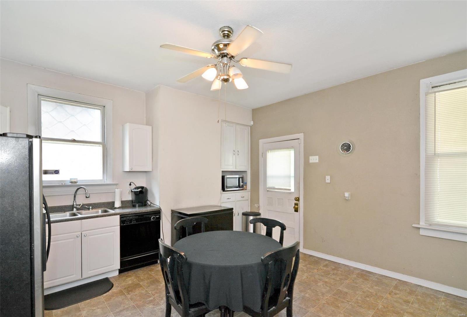 807 Military Road St. Louis, MO 63125 - Photo 9 of 29 Gallery Image 9