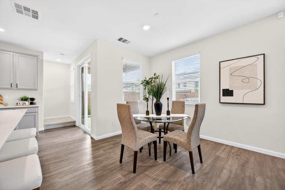 7265 Encore Way Roseville, CA 95747 - Photo 13 of 33