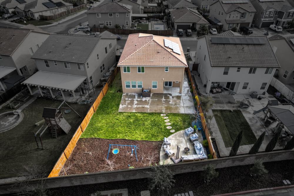 7265 Encore Way Roseville, CA 95747 - Photo 5 of 33