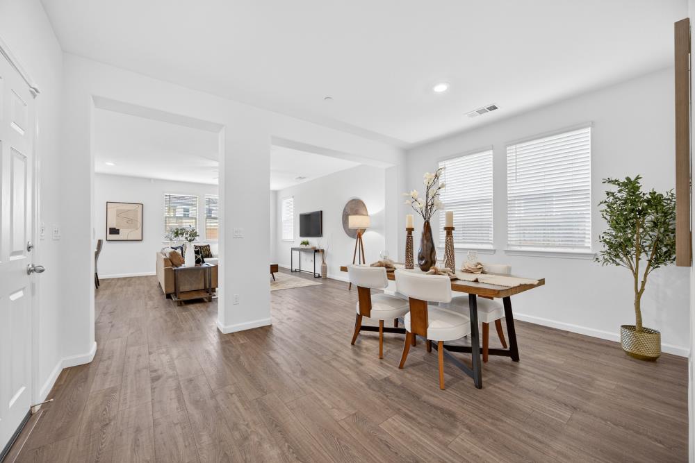 7265 Encore Way Roseville, CA 95747 - Photo 7 of 33