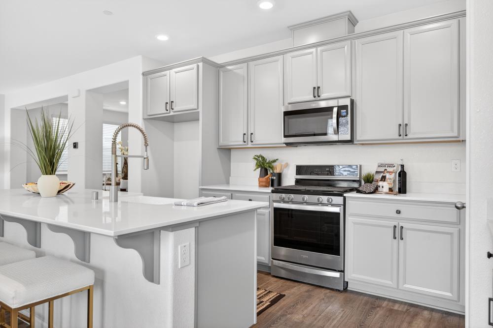 7265 Encore Way Roseville, CA 95747 - Photo 10 of 33