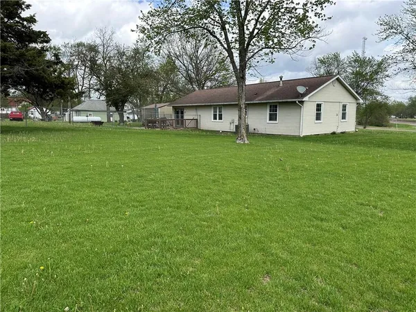 $190,000 | 6 Ash Street, Hale, MO 64643