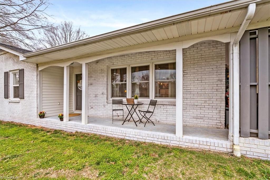 3305 Oak Ridge Road Summerfield, NC 27358 - Photo 5 of 44