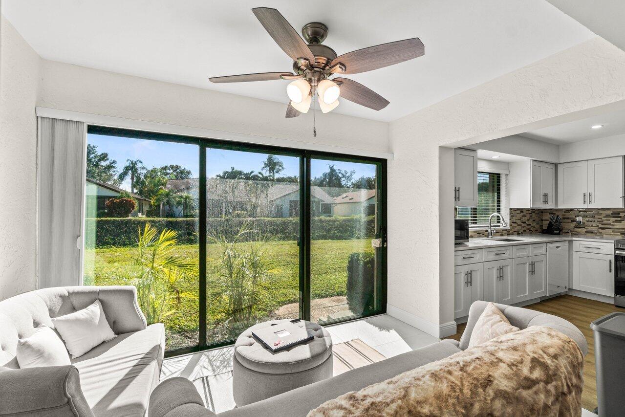 4862 Equestrian Road, Unit A Boynton Beach, FL 33436 - Photo 14 of 26 Florida Room