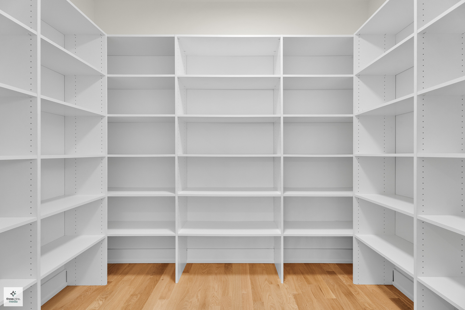 705 Glendale Road Glenview, IL 60025 - Photo 9 of 56