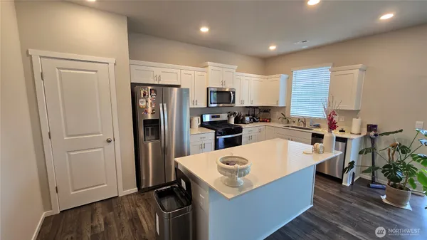 $3,350 | 1712 Moran Avenue, Snohomish, WA 98290