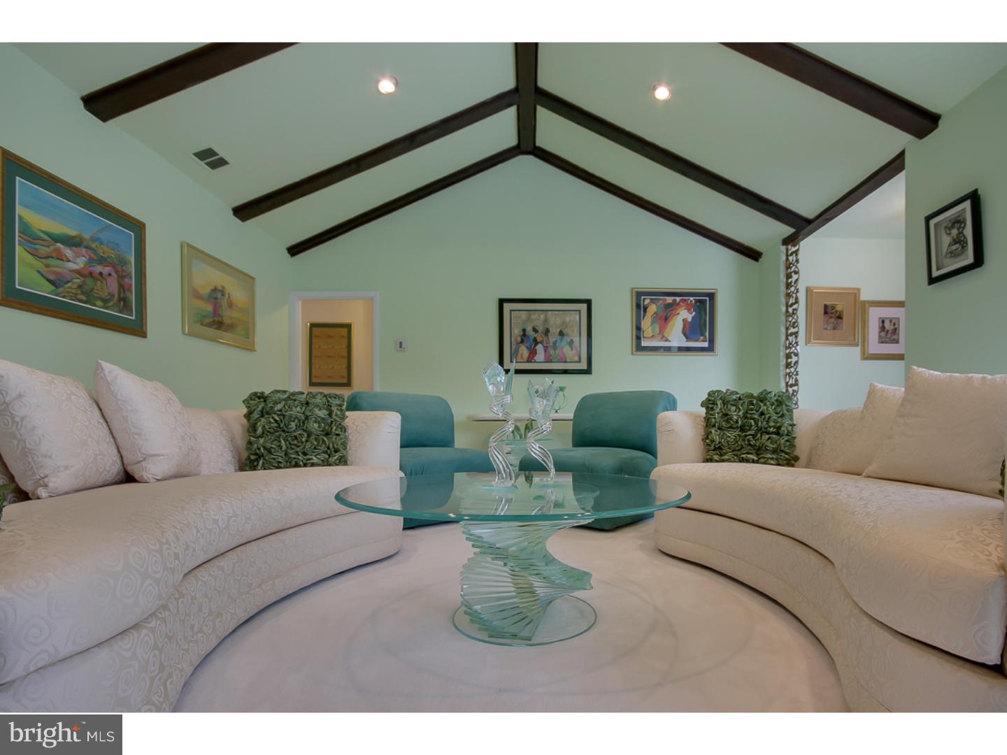 8002 Cobden Road Glenside, PA 19038 - Photo 3 of 25 Gallery Image 3