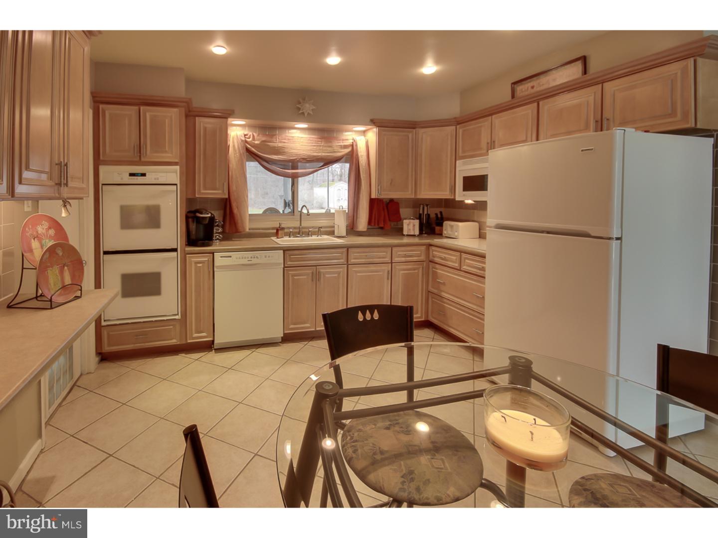 8002 Cobden Road Glenside, PA 19038 - Photo 10 of 25 Gallery Image 10