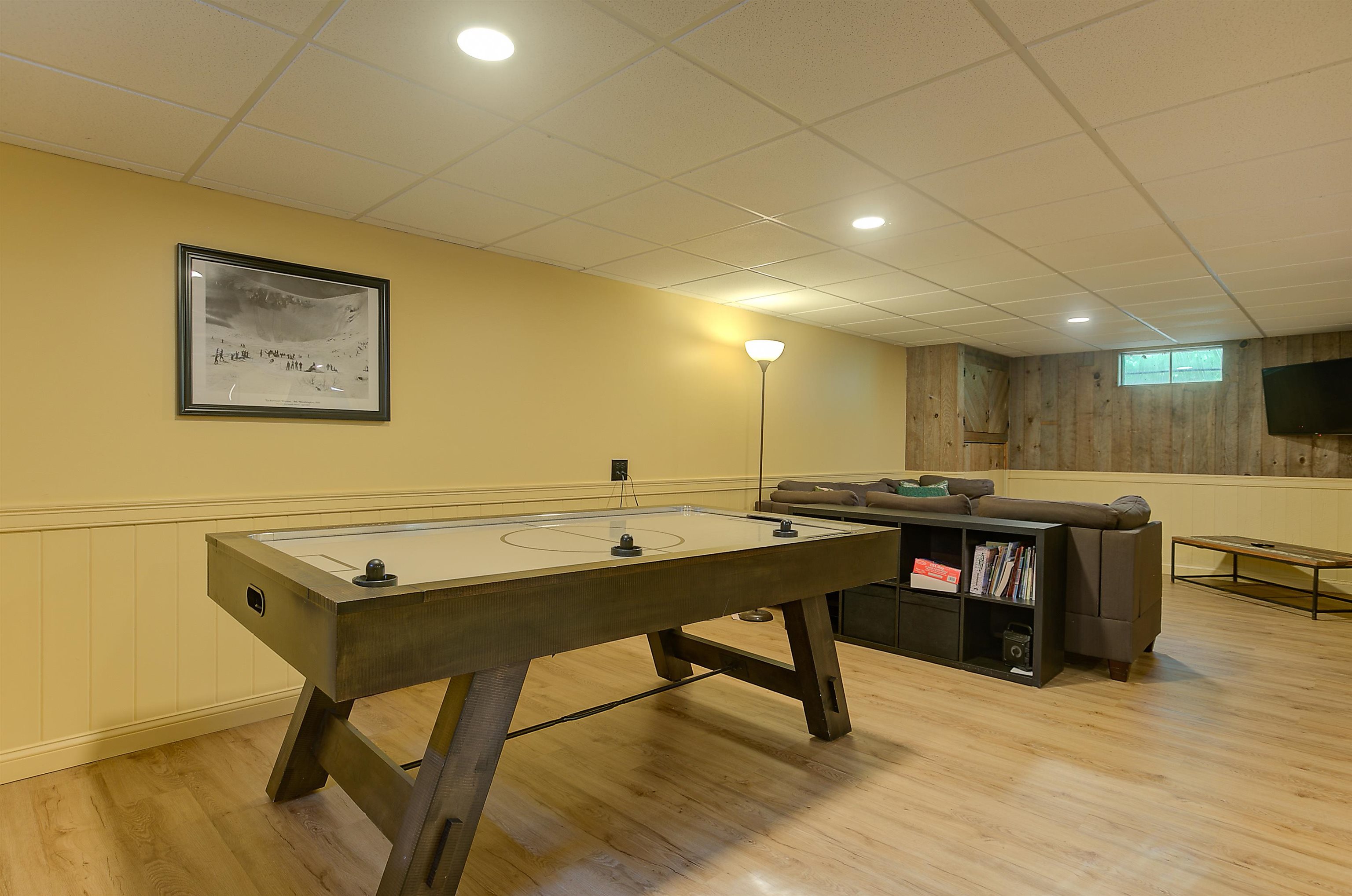 1164 Brownfield Road Conway, NH 03813 - Photo 21 of 39 Gallery Image 21