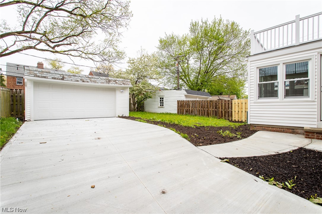 3910 Faversham Road Cleveland, OH 44118 - Photo 34 of 35 Gallery Image 34