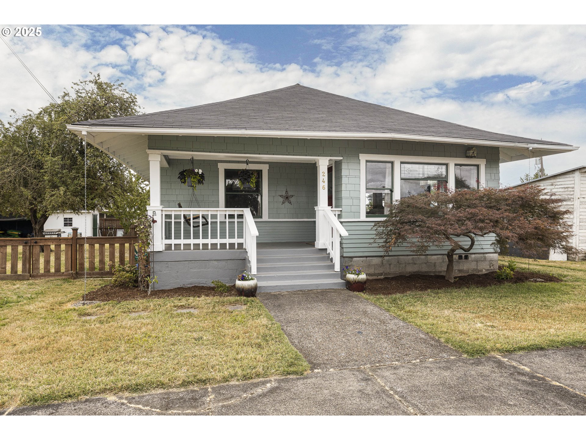 246 Schooling Road Harrisburg, OR 97446 - Photo 1 of 35 Gallery Image 1