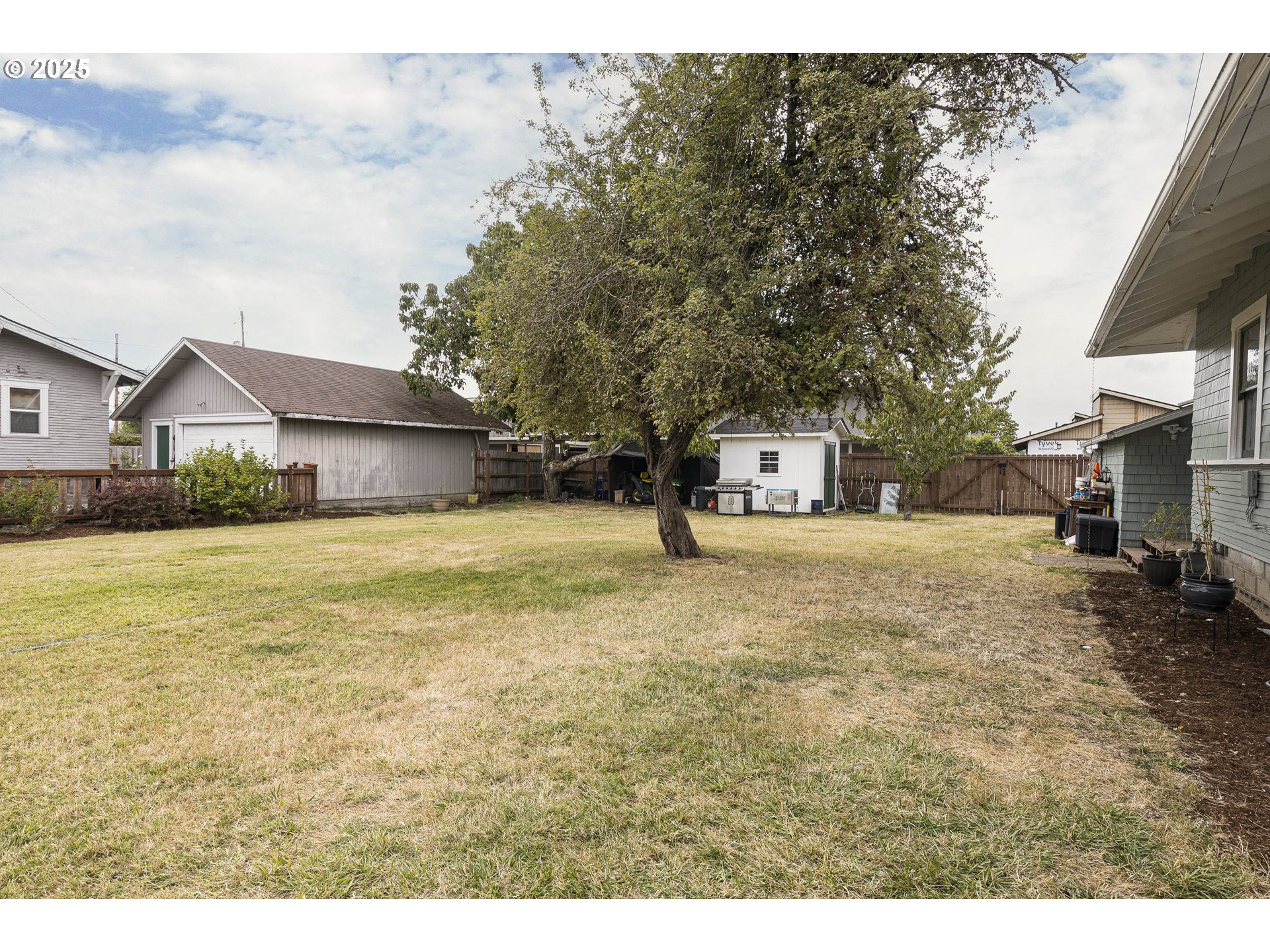 246 Schooling Road Harrisburg, OR 97446 - Photo 21 of 35 Gallery Image 21