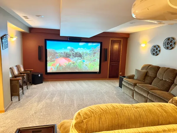 $399,900 | 1764 Tallmeadow Drive, DeKalb, IL 60115