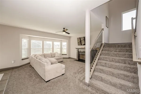 $429,900 | 100 Edgewater Court, Moscow Mills, MO 63362