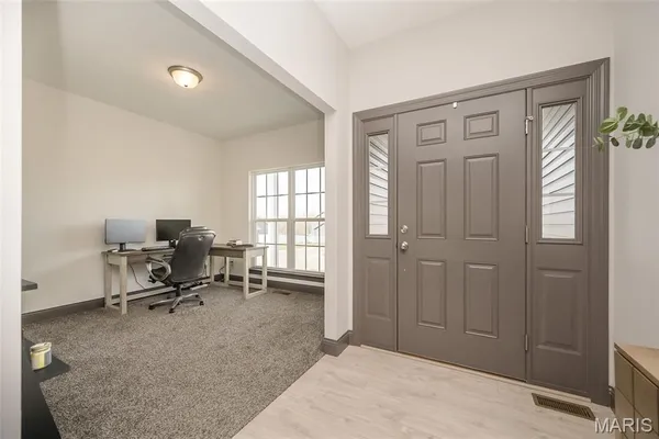 $429,900 | 100 Edgewater Court, Moscow Mills, MO 63362