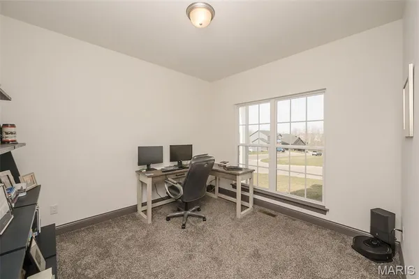 $429,900 | 100 Edgewater Court, Moscow Mills, MO 63362