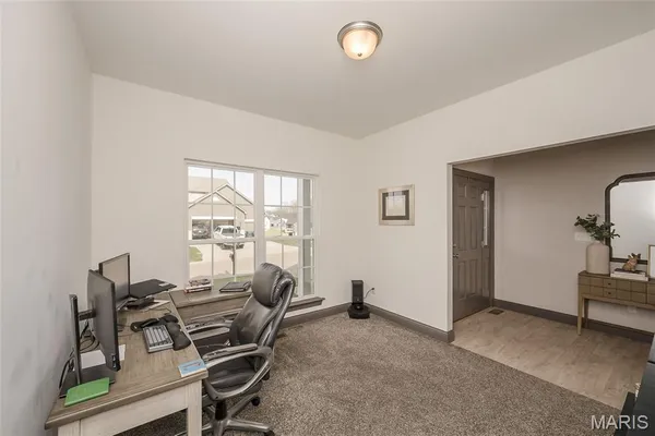 $429,900 | 100 Edgewater Court, Moscow Mills, MO 63362