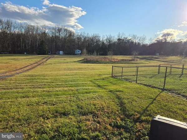 $440,000 | 70 Kathys Lane, Hedgesville, WV 25427