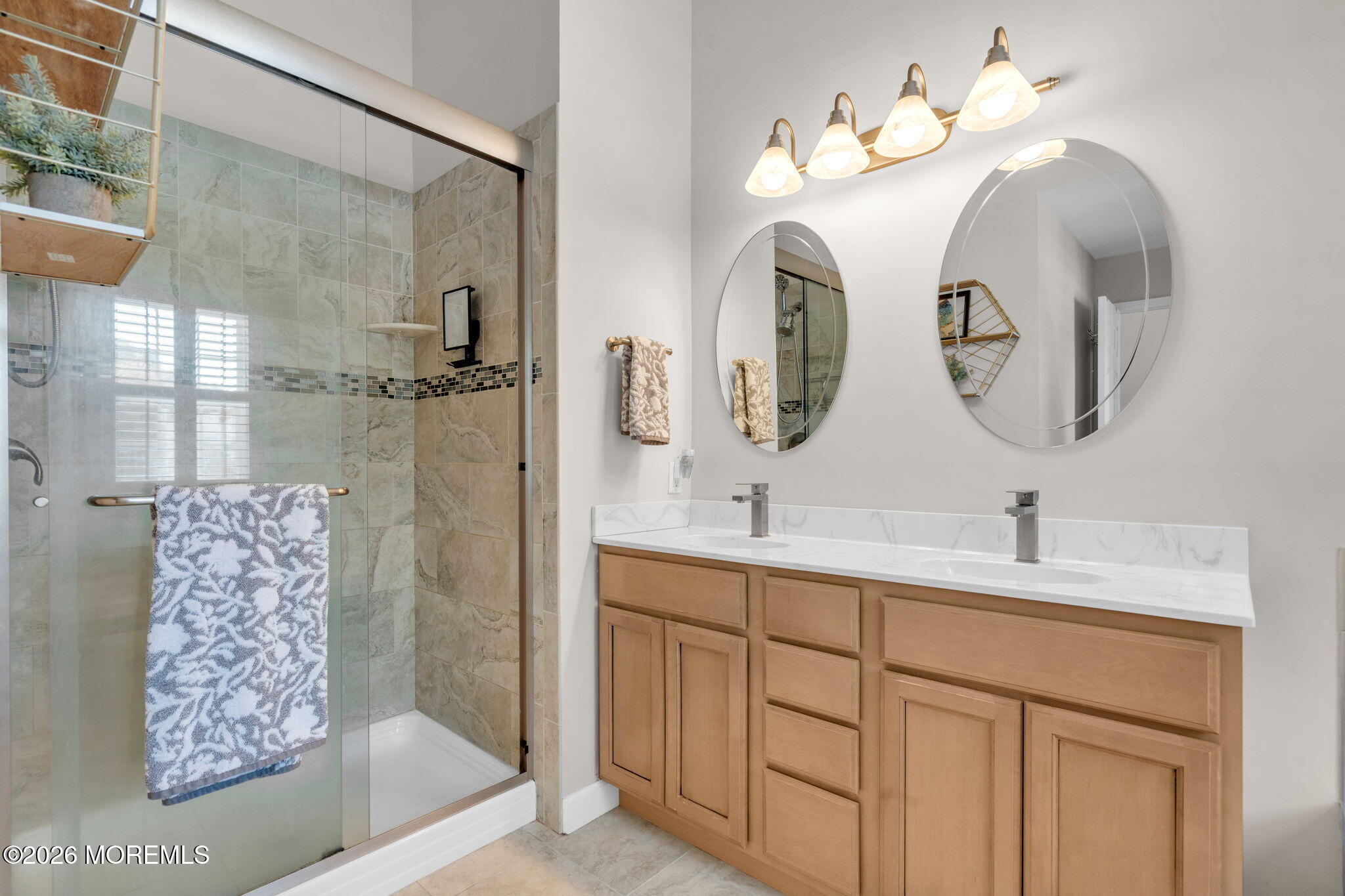 5 Painted Wagon Road, Unit 108 Holmdel, NJ 07733 - Photo 21 of 34 51-web-oMaster Bathr-mls-DSC01457