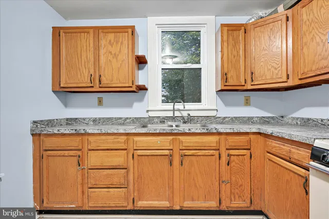 $118,000 | 1509 Derry Street, Harrisburg, PA 17104