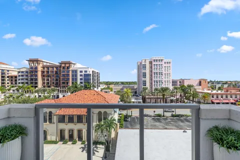 $3,500,000 | 475 East Royal Palm Road, Unit 506, Boca Raton, FL 33432
