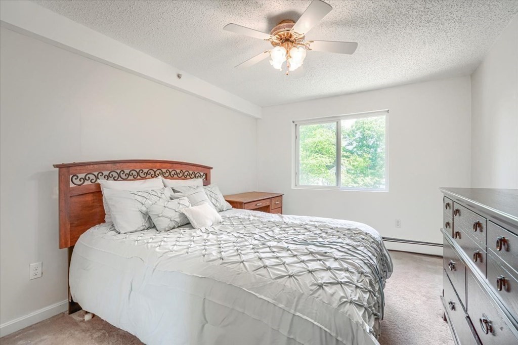 25 Clark's Road, Unit 308 Amesbury, MA 01913 - Photo 11 of 26 Gallery Image 11