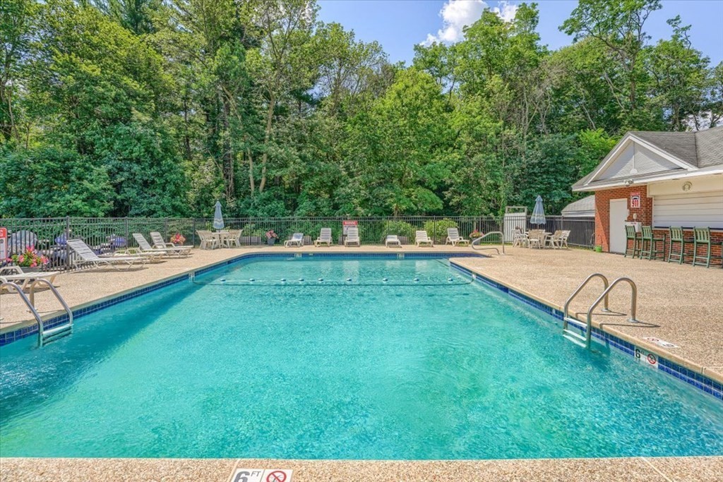 25 Clark's Road, Unit 308 Amesbury, MA 01913 - Photo 23 of 26 Gallery Image 23
