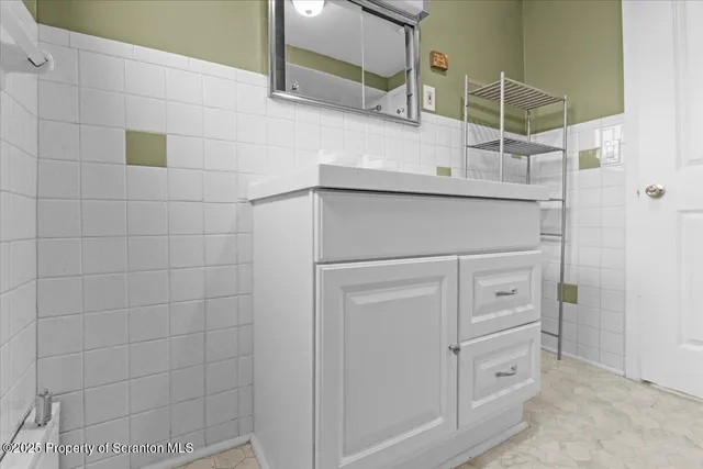 $195,000 | 413 New Street, Duryea, PA 18642