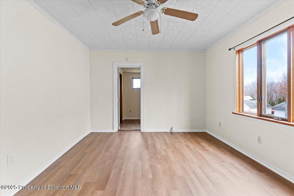 413 New Street Duryea, PA 18642 - Photo 16 of 42 22-Apt 1 Living Room