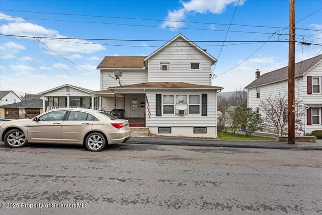 $195,000 | 413 New Street, Duryea, PA 18642