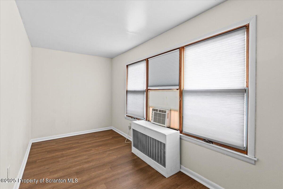 413 New Street Duryea, PA 18642 - Photo 23 of 42 27-Apt 1 Room