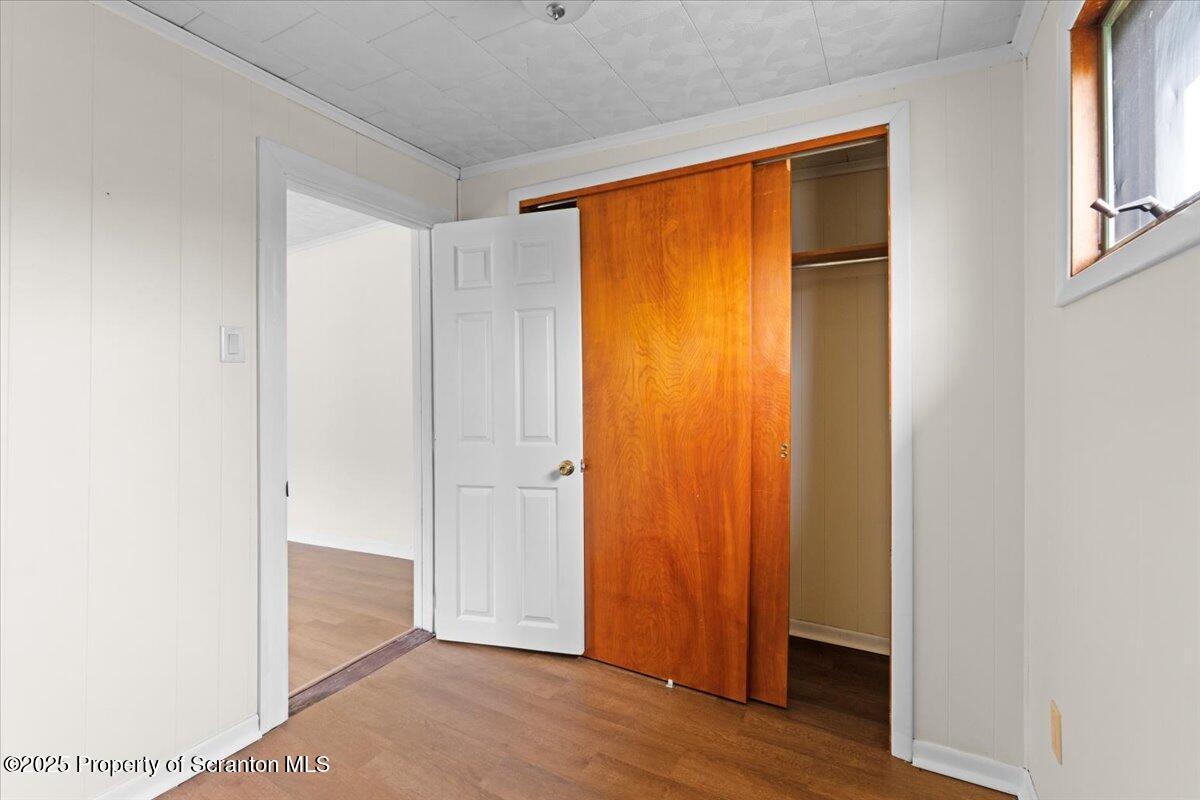 413 New Street Duryea, PA 18642 - Photo 26 of 42 33-Apt 1 Room