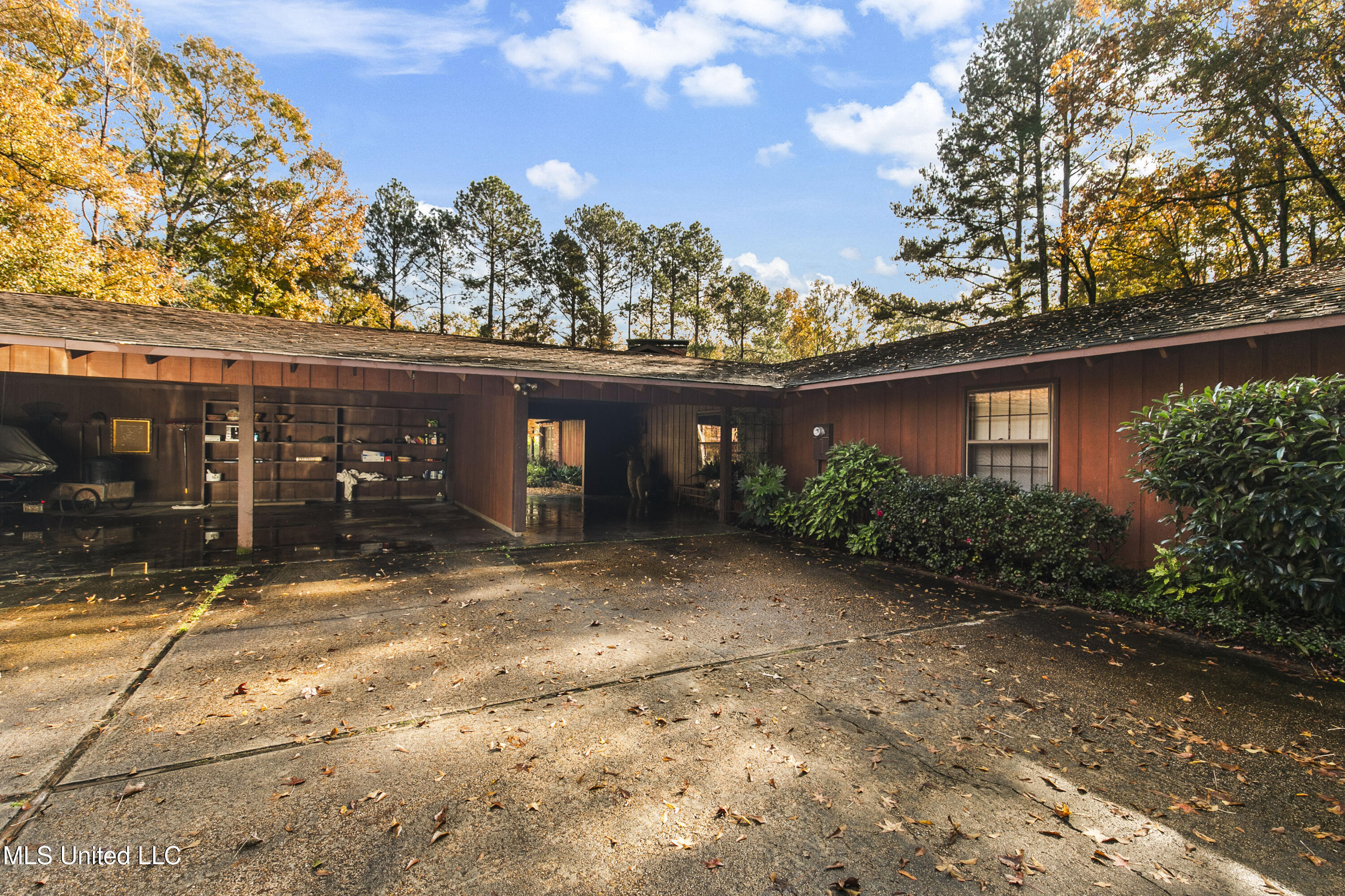 305 Hand Drive Flowood, MS 39232 - Photo 7 of 86 305 Hand Dr-12