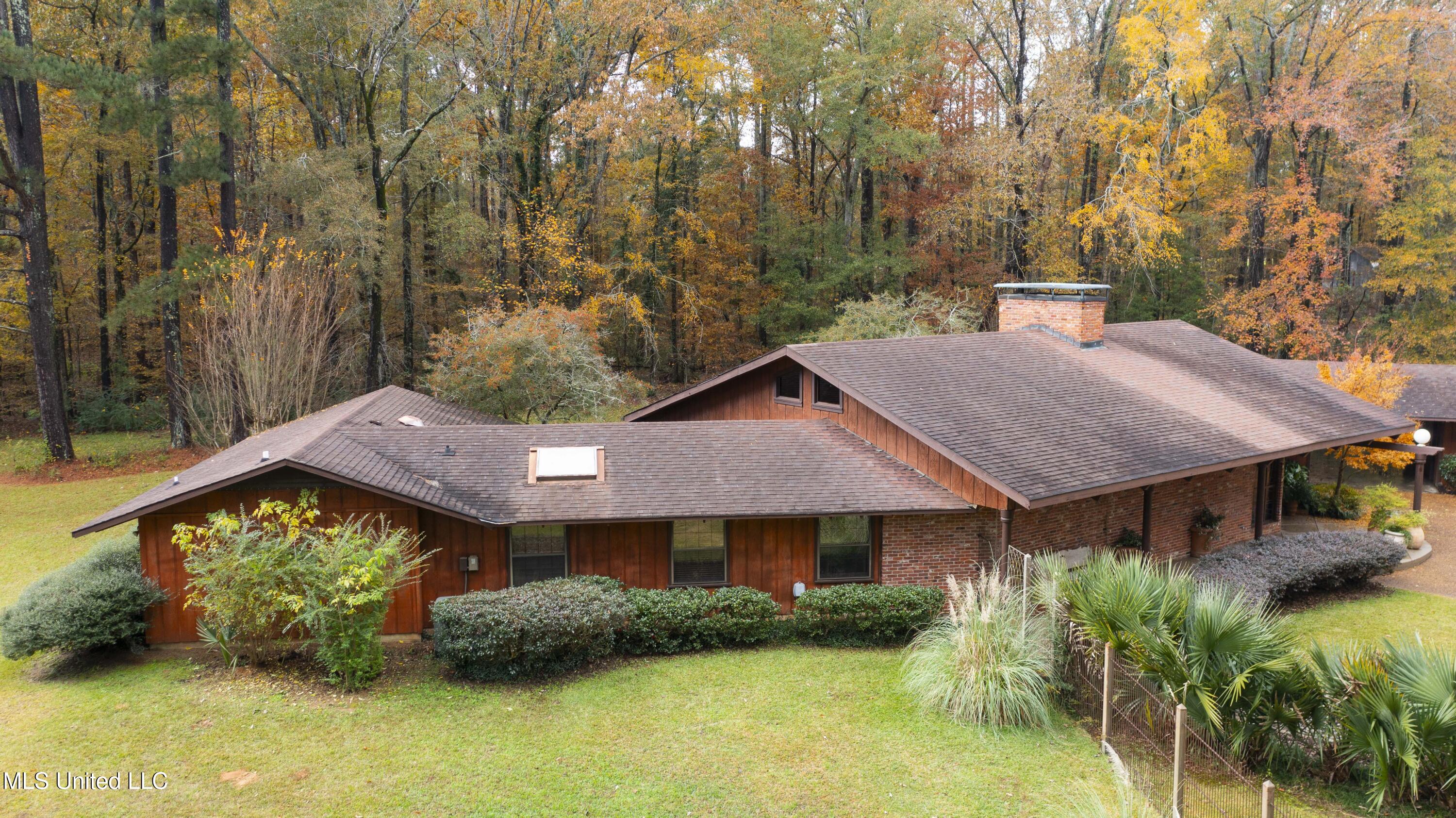 305 Hand Drive Flowood, MS 39232 - Photo 10 of 86 305 Hand Dr-88