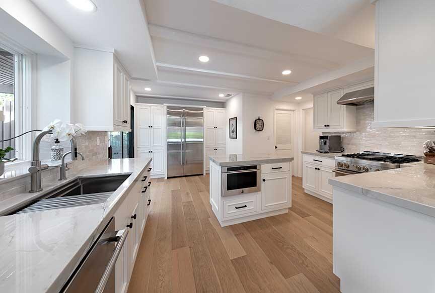 9 East Quinto Street Santa Barbara, CA 93105 - Photo 8 of 18 Kitchen looking to front of house