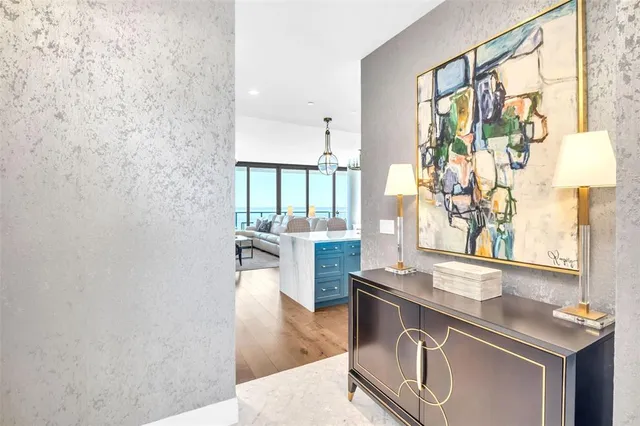 $3,800,000 | 100 1st Avenue North, Unit 3001, St. Petersburg, FL 33701