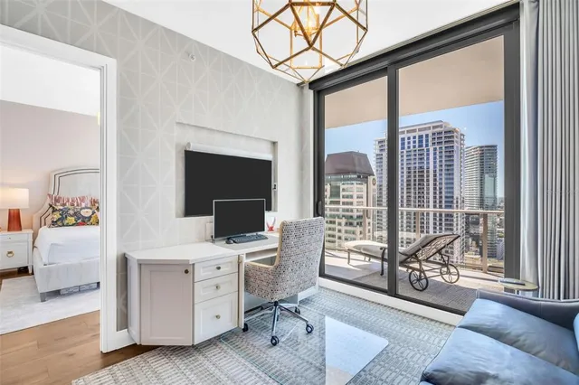 $3,800,000 | 100 1st Avenue North, Unit 3001, St. Petersburg, FL 33701