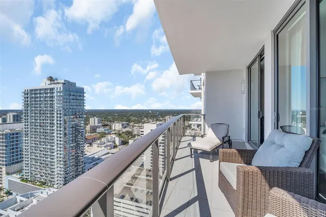 $3,800,000 | 100 1st Avenue North, Unit 3001, St. Petersburg, FL 33701