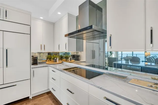 $3,800,000 | 100 1st Avenue North, Unit 3001, St. Petersburg, FL 33701