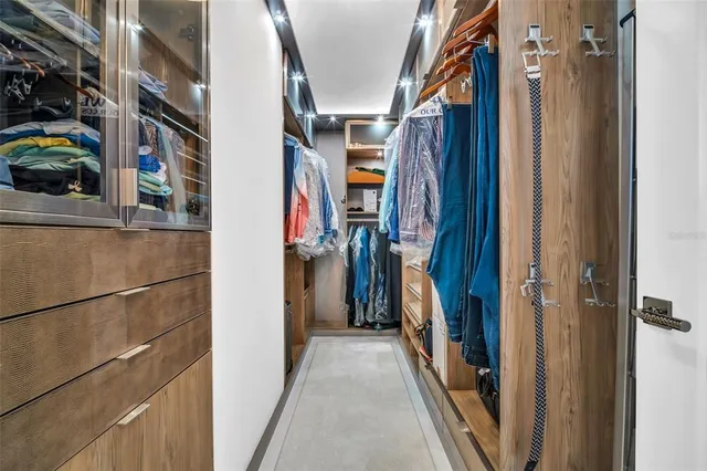 $3,800,000 | 100 1st Avenue North, Unit 3001, St. Petersburg, FL 33701