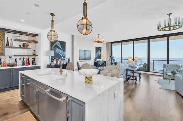 $3,800,000 | 100 1st Avenue North, Unit 3001, St. Petersburg, FL 33701