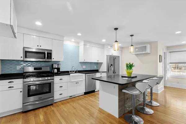 $725,000 | 593 Washington Street, Unit A, Pembroke, MA 02359