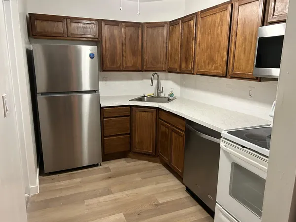 $1,650 | 3115 Oakland Shores Drive, Unit E103, Oakland Park, FL 33309