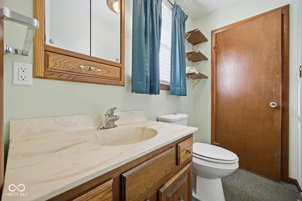 $236,000 | 6519 West Us Highway, Holton, IN 47023