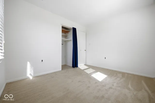 $243,000 | 6519 West Us Highway, Holton, IN 47023