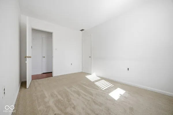 $236,000 | 6519 West Us Highway, Holton, IN 47023