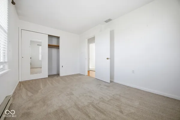 $236,000 | 6519 West Us Highway, Holton, IN 47023