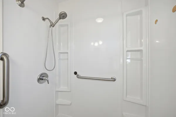 $236,000 | 6519 West Us Highway, Holton, IN 47023